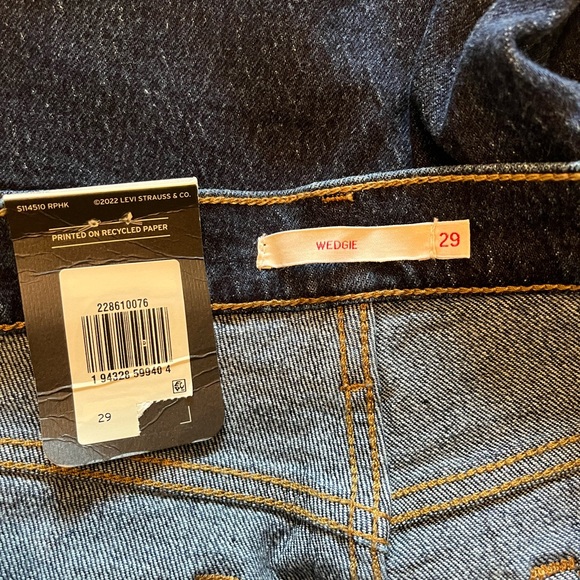 NWT Levi’s Premium Wedgie Icon Fit Jeans (size 29) - Picture 9 of 10